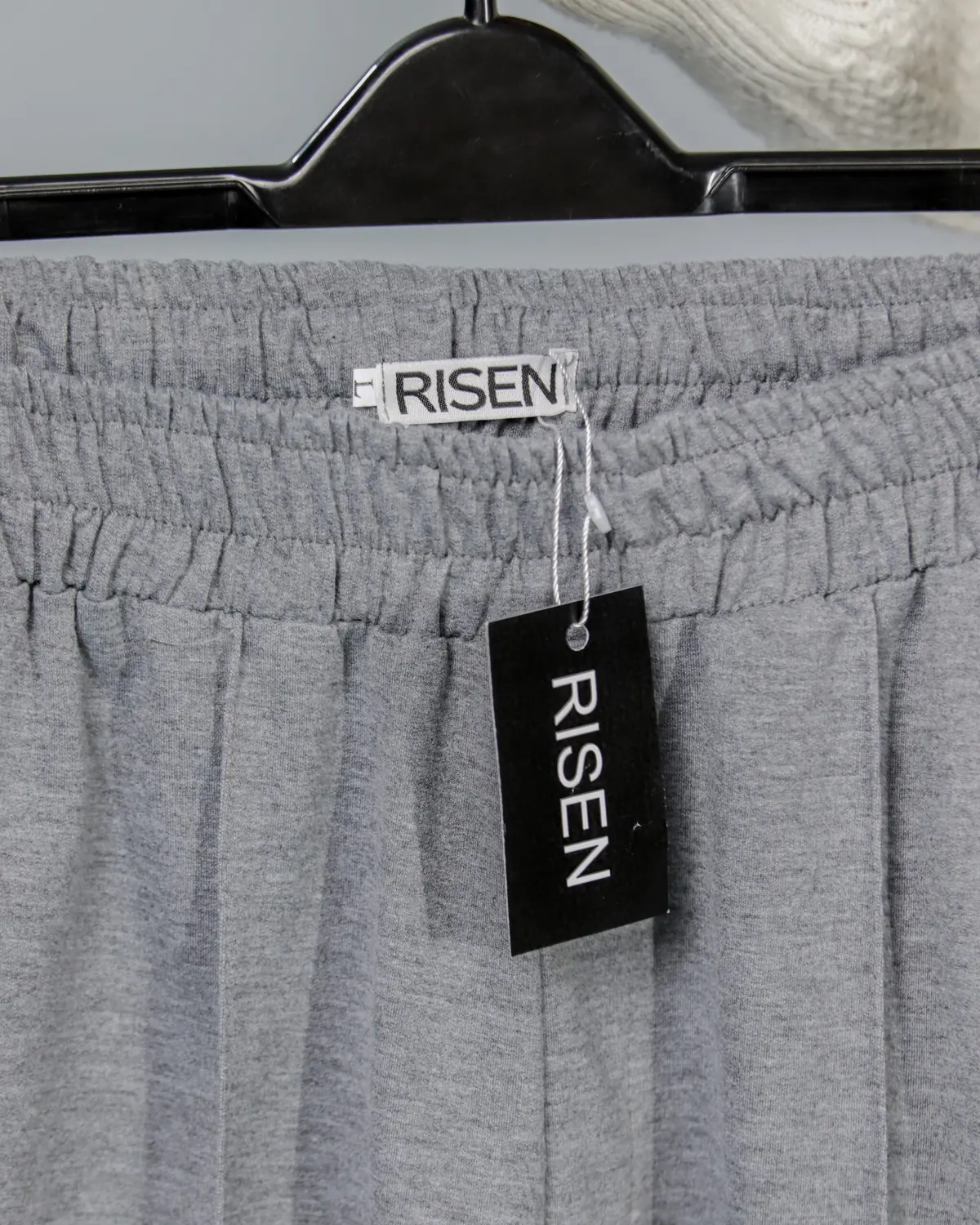 Détail de la taille Risen